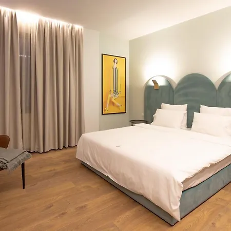 מלון Allure Boutique