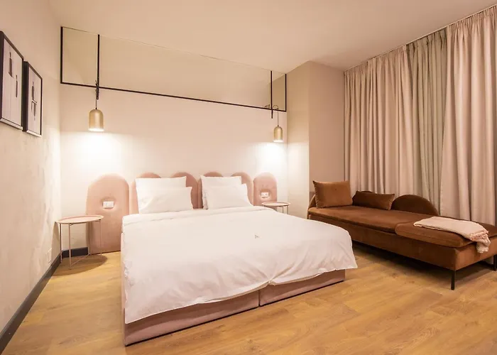 Allure Boutique טיראנה