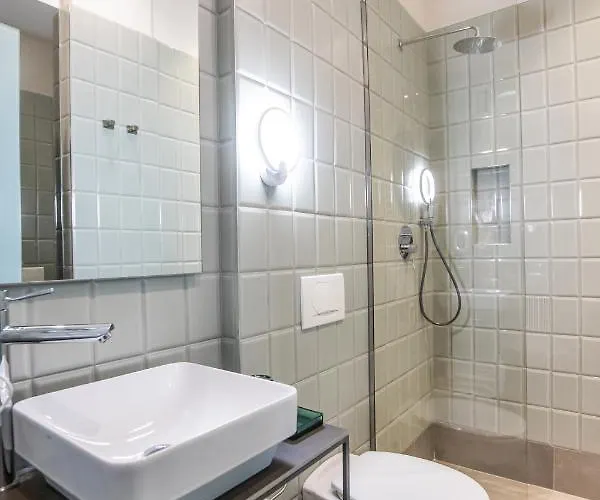 Allure Boutique טיראנה