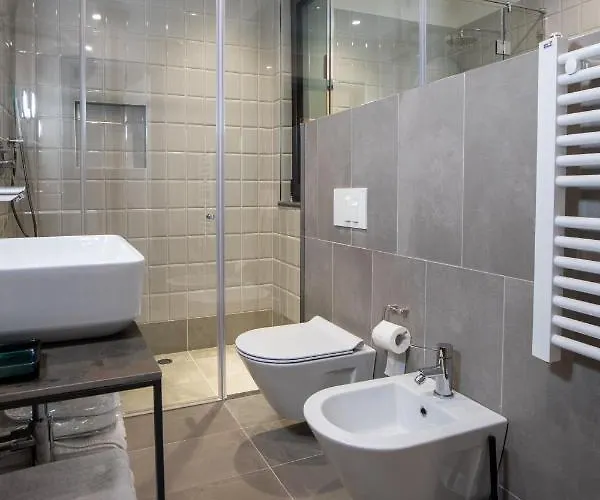 מלון Allure Boutique